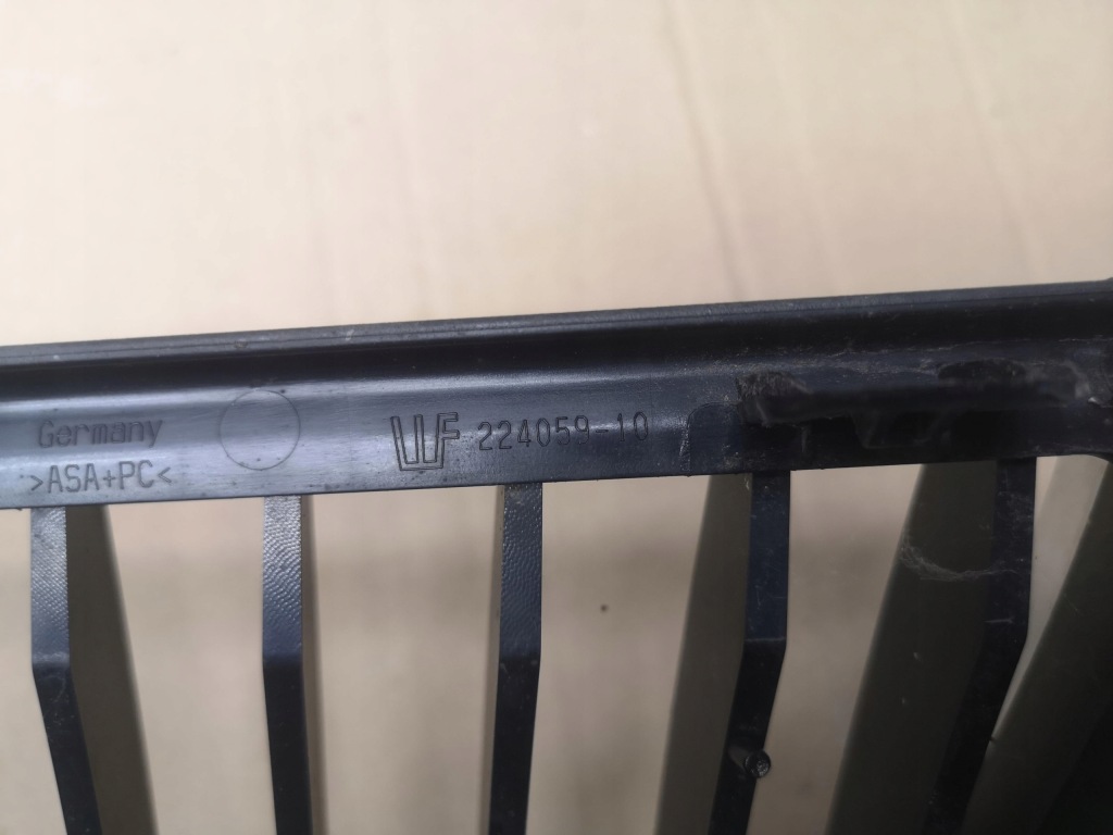 Решітка радіатора решітки радіатора ліва + права bmw 3 e90 e91 05-08 oem Київ