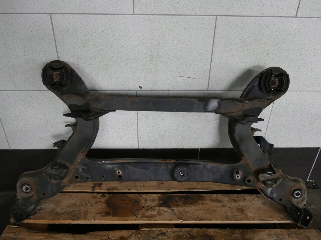 фото №1, Mercedes r171 3.5 v6 подрамник подрамник подрамник балка задняя