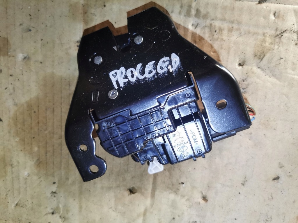 фото №1, Kia proceed gt 2021 замок кришки багажника