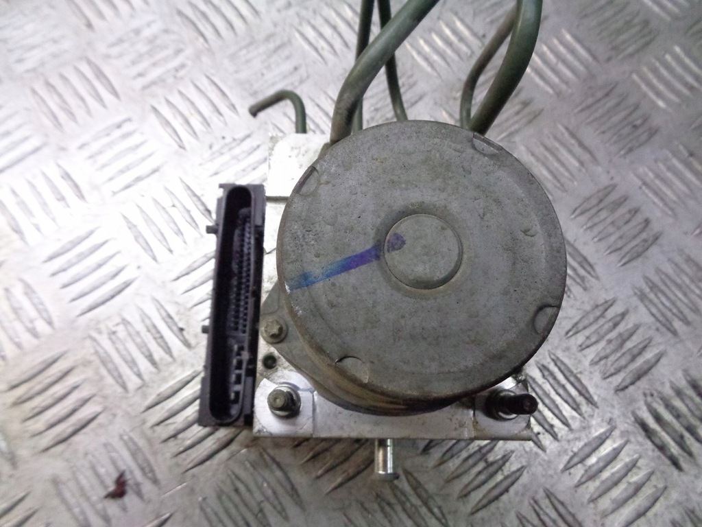 фото №3, Насос abs nissan primera 47660-ba000