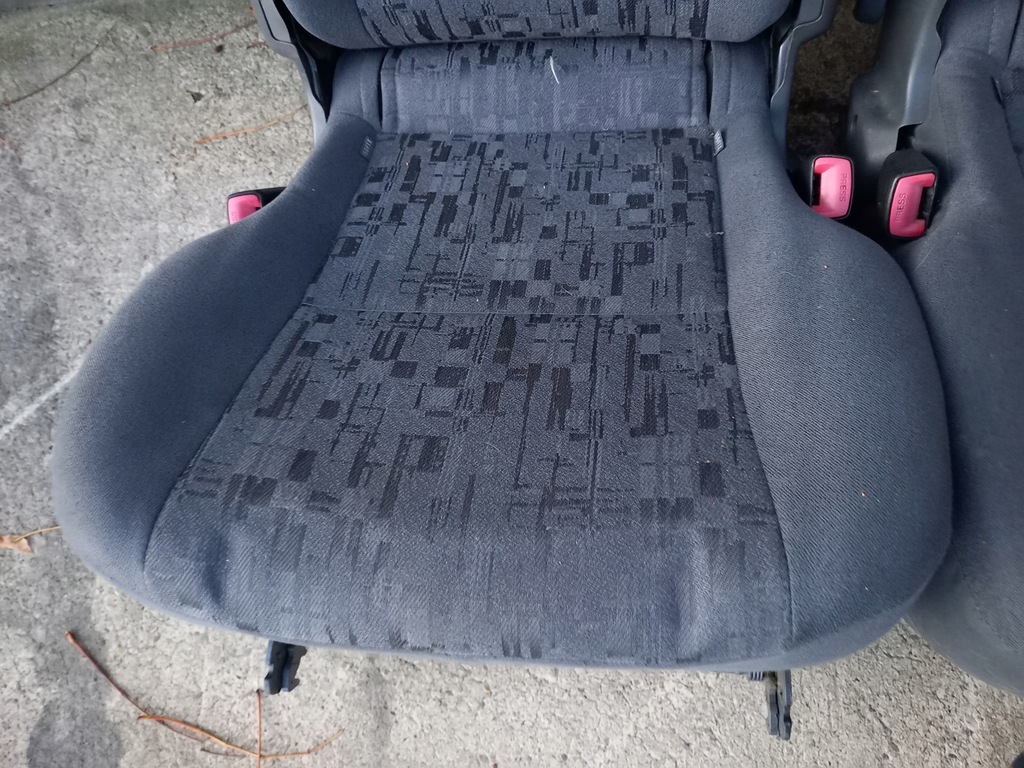 фото №4, Toyota previa ii 00-06 сиденье задняя ii iii ряд isofix