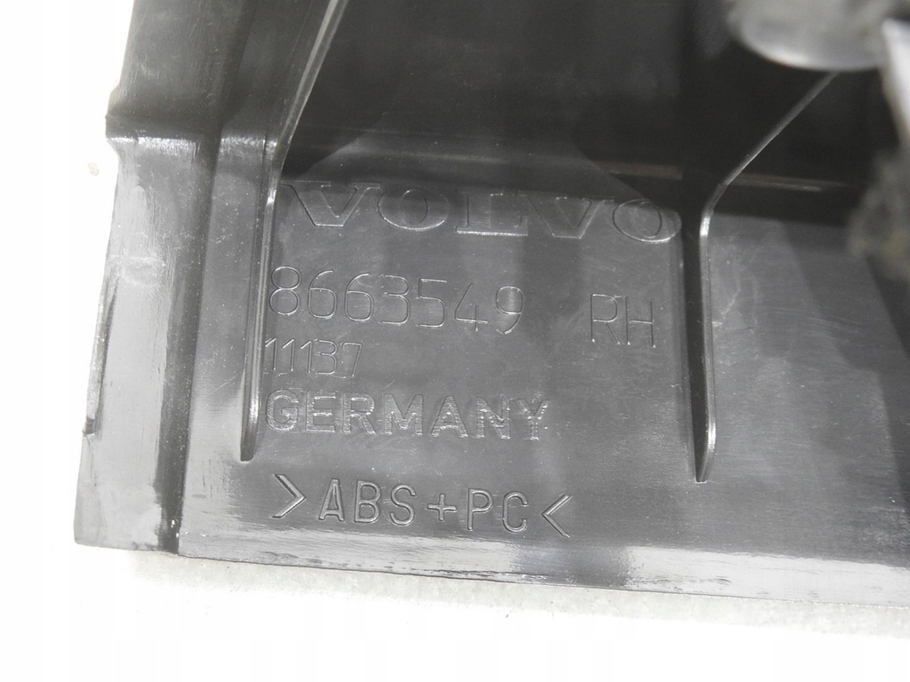 фото №7, Защита багажника правый задняя volvo v50 lift