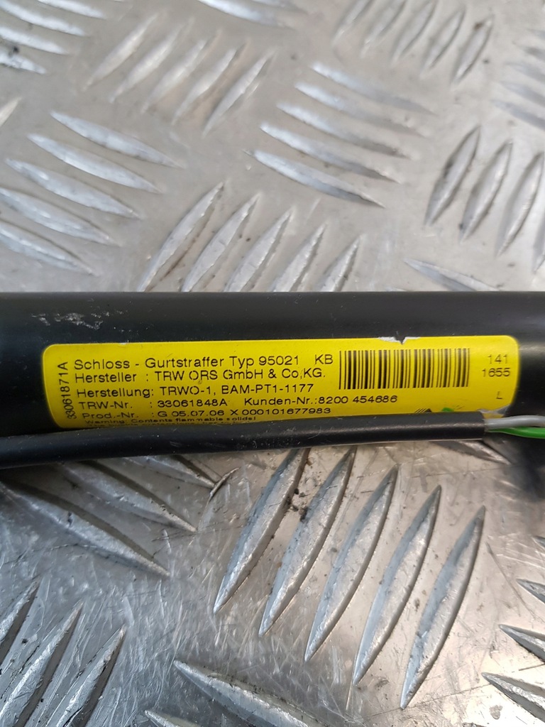 фото №8, Pas безопасности левый перед 33055458c + натяжитель renault clio iii