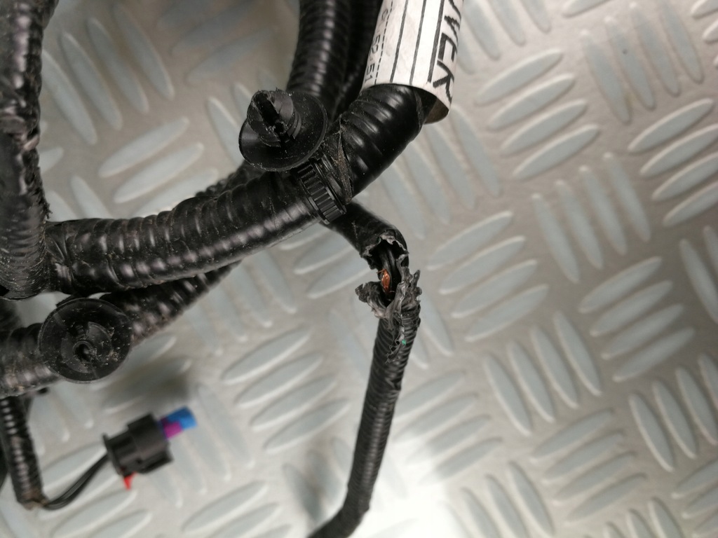 фото №9, Джгут електрична електропроводка бампера заднього задня range rover evoque l551