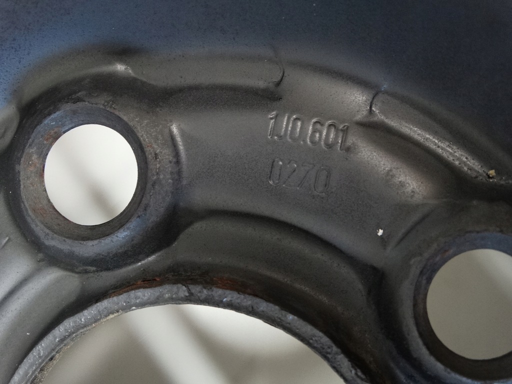 фото №10, Комплект диск vw audi a1 6jx15h2 1jo601027q