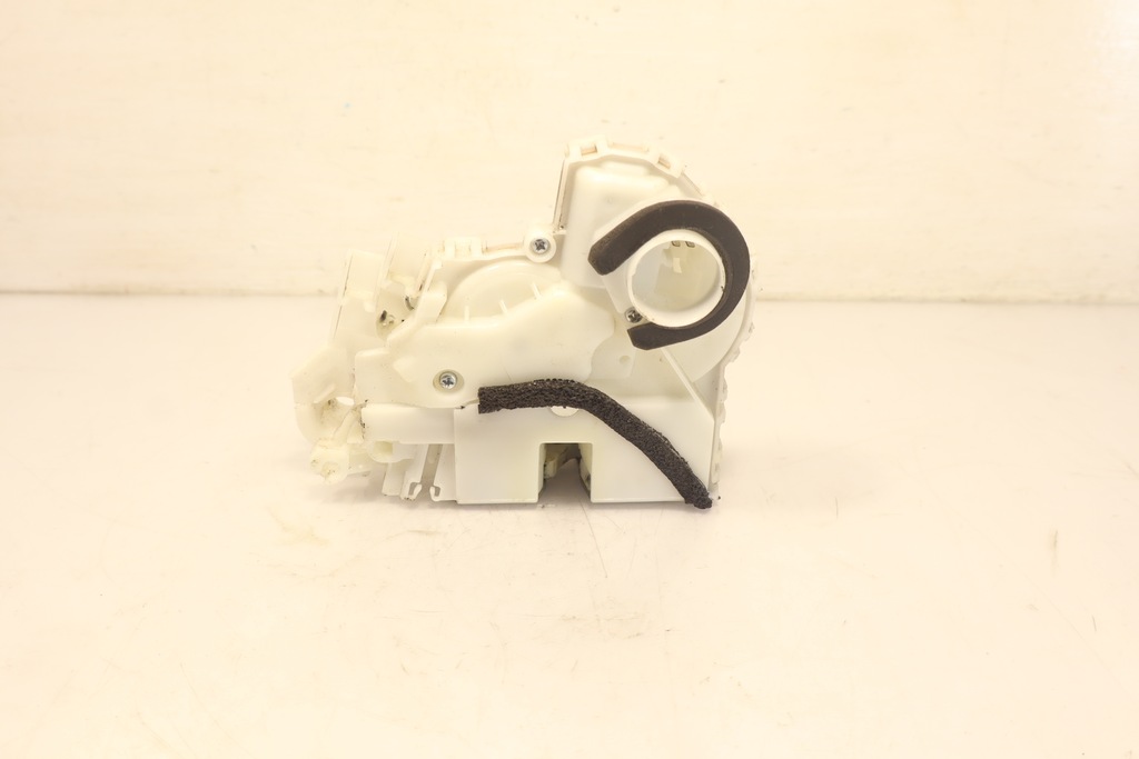 фото №1, Замок правый перед дверь suzuki vitara ii