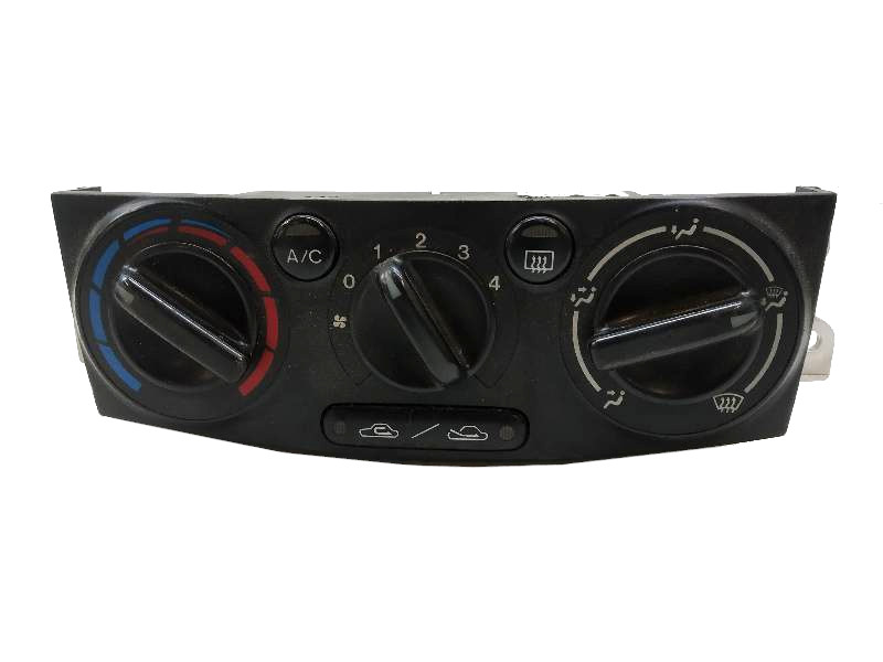 фото №1, Панель обдув lc94b 3g30 mazda mpv ii 1999-2006