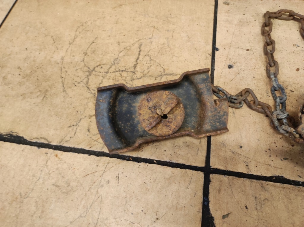 фото №7, Підйомник колеса запасного докатка hilux viii 8