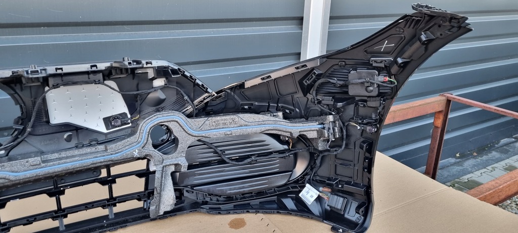 фото №11, Mercedes eqs 297 бампер перед оригинал c149