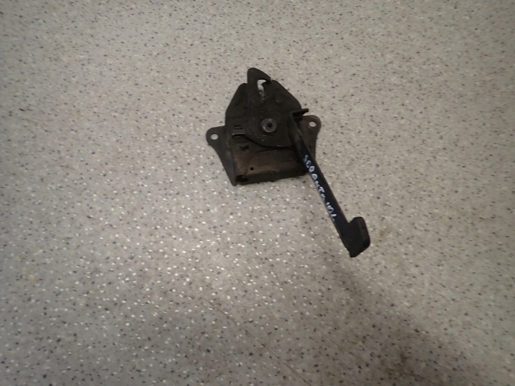 фото №1, Kia sorento 02-07 2.5d замок капот