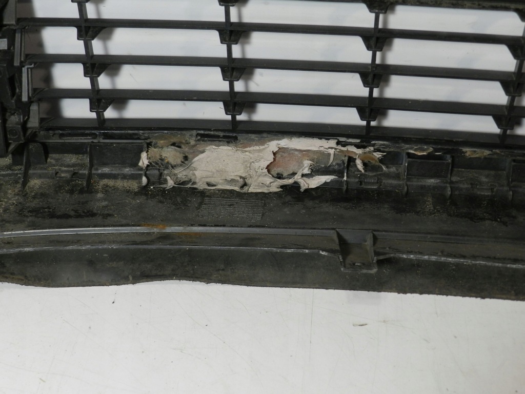 фото №12, 304.zderzak перед передний vw polo v 5 lift 6c0 14-17 решётка радиатора kompletny