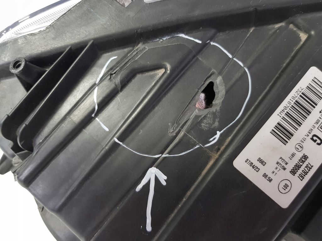 фото №13, 2 toyota proace city 18- лампи передні ліва права eu 9835780580 9835780680