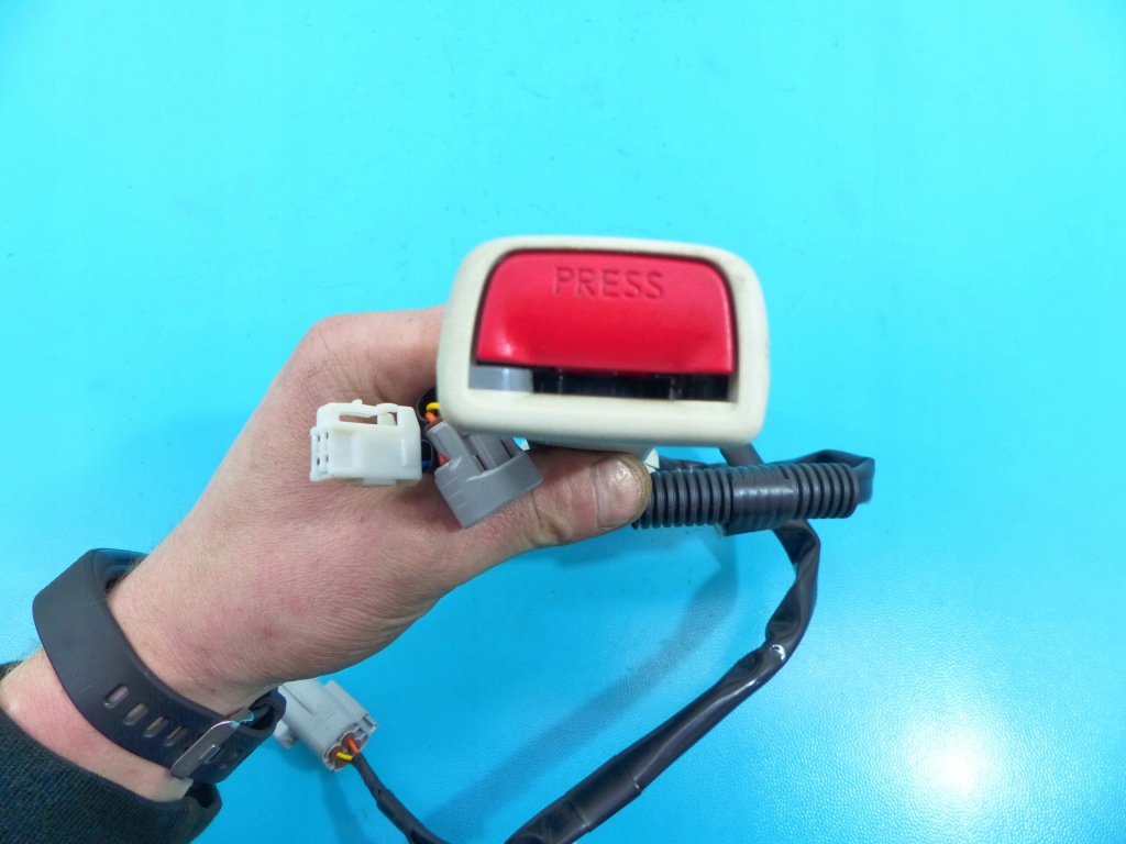 Замок поперечина правий перед lexus ls iv ls600h eu Доставка