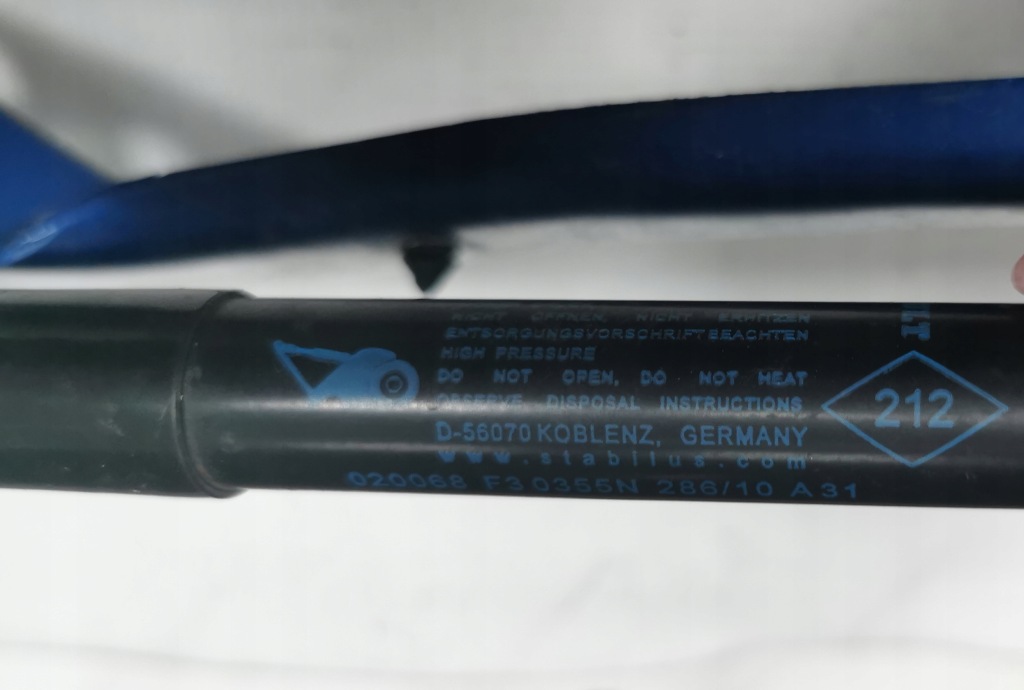 фото №5, Петли капот renault scenic iii правый i левый с амортизатором