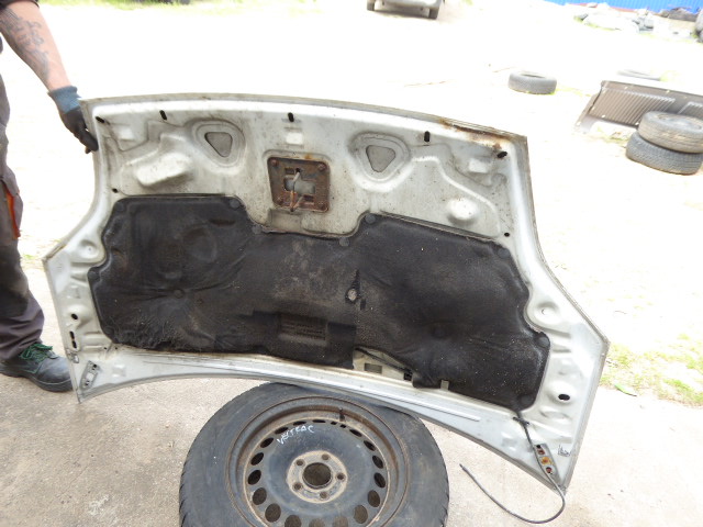 фото №7, Fiesta mk5 mk6 lift 05-08 капот крышка двигателя белый