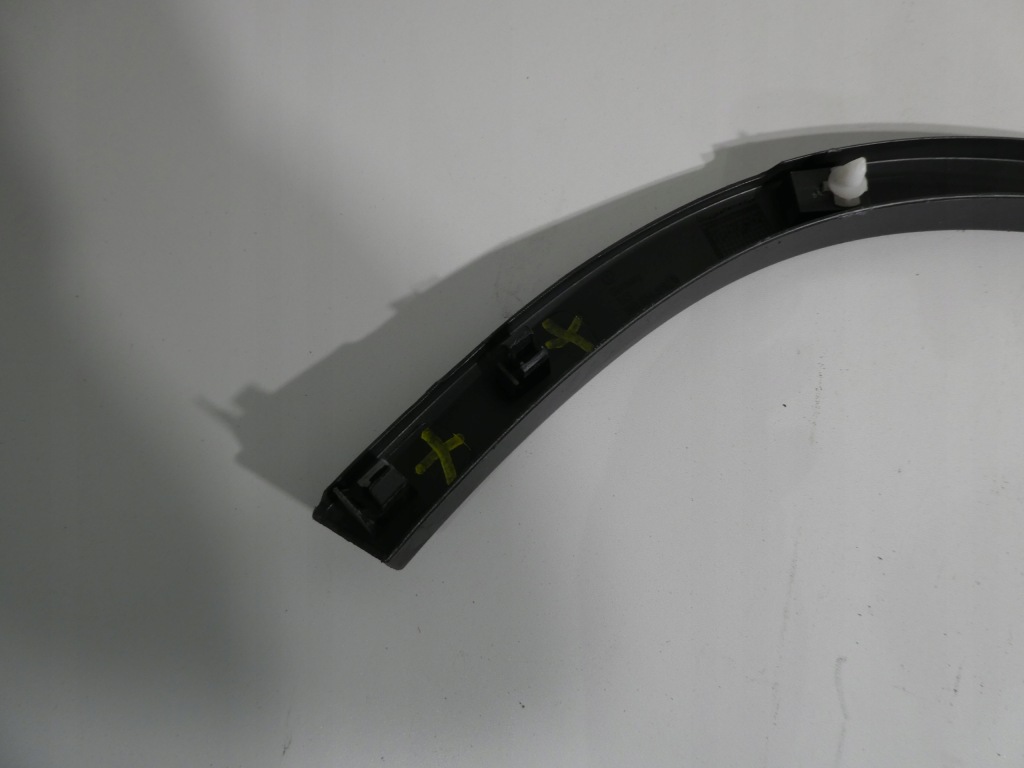 фото №5, Молдинг крыла левый задняя vw tiguan 5n 5n0854819b