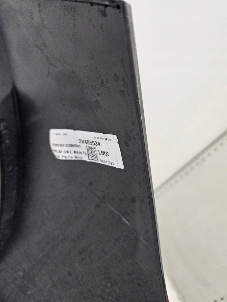 Opel insignia b рестайлинг  бампер передний перед 4 pdc Недорого