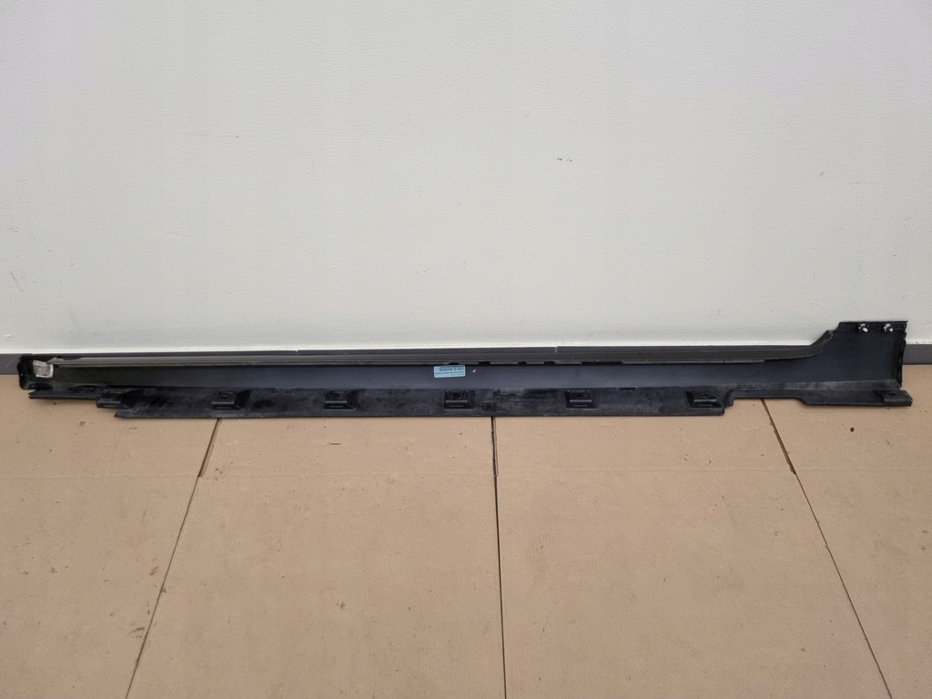 фото №15, Молдинг поріг права vw passat b8 3g0853858f