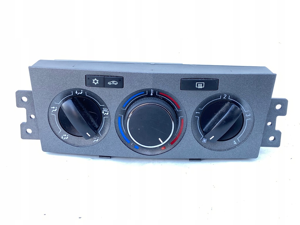фото №1, Opel antara lift 2.4 панель кондиционера
