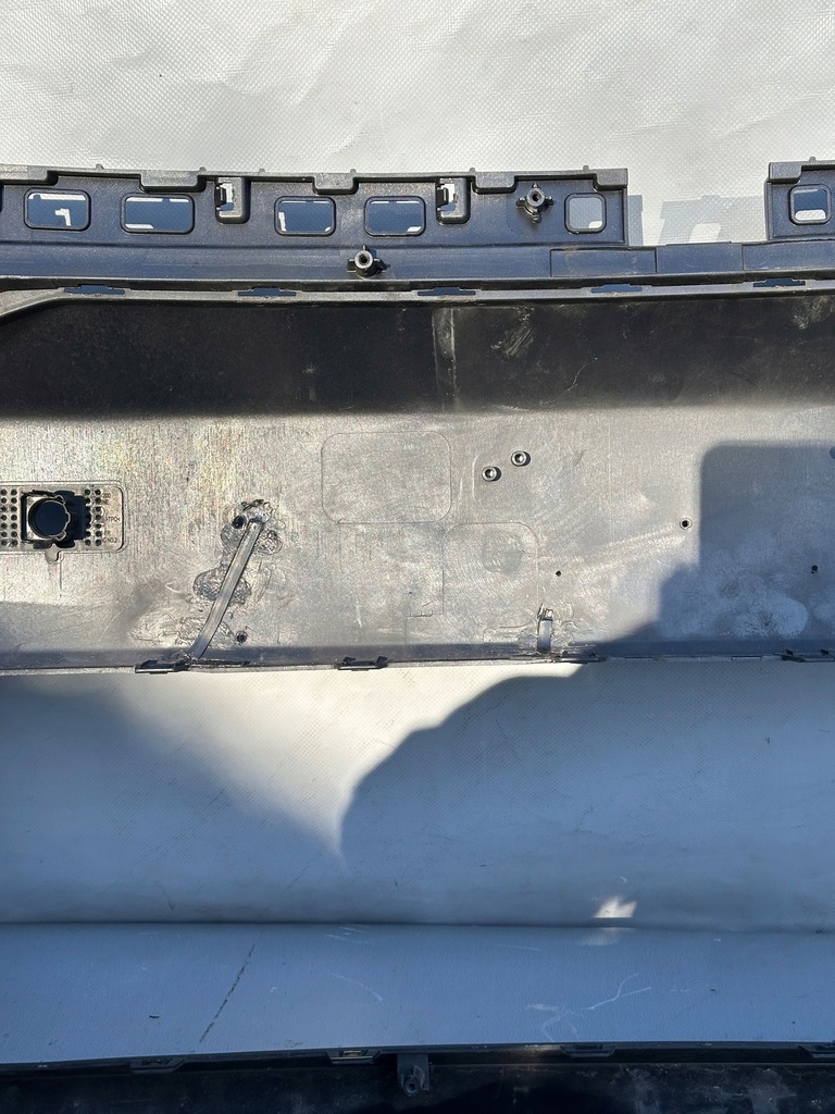 фото №8, Kia ev9 2023 бампер перед