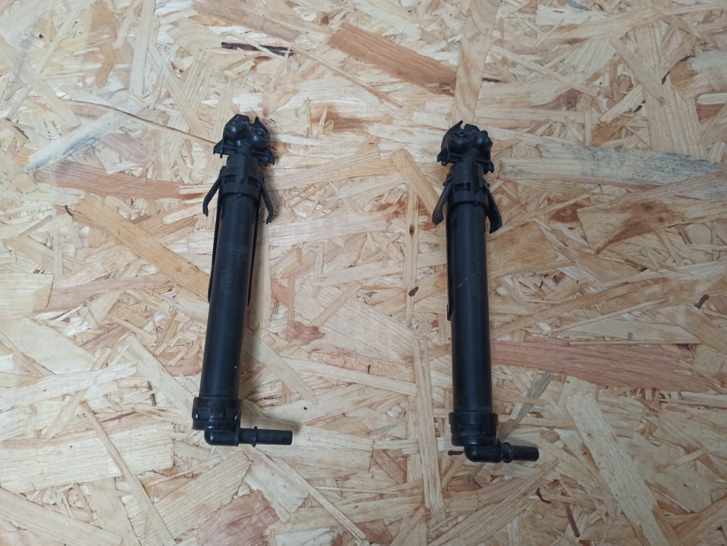 фото №1, Насадка омыватель l/p opel zafira c 90001131