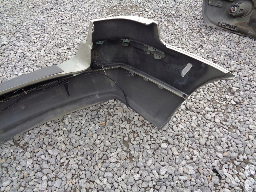 фото №10, Бампер задня задній pdc chrysler pacifica i 03- pyg