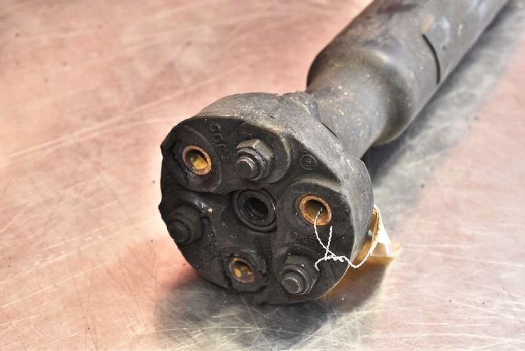 Wał привідний 157 cm bmw e36 1.7 tds 90 km седан 90-00 в Україні