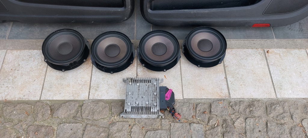 фото №8, Набір динаміків динаміки soundsystem підсилювач skoda superb ii комплект