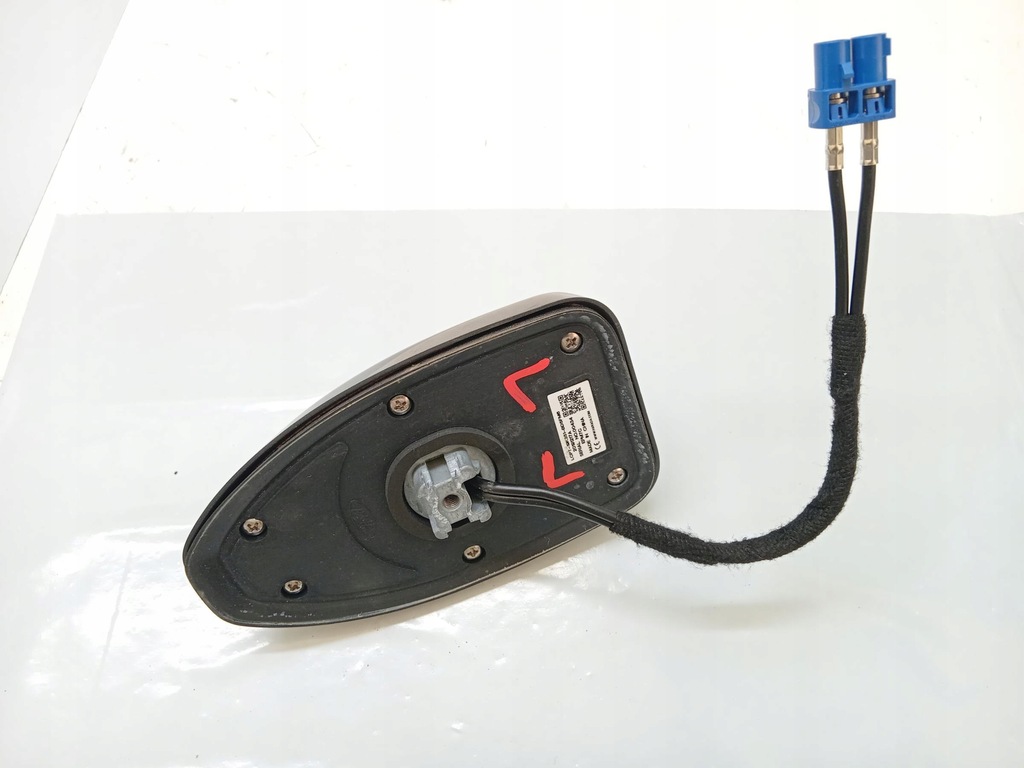 фото №4, Антенна navi gps ford puma mk2