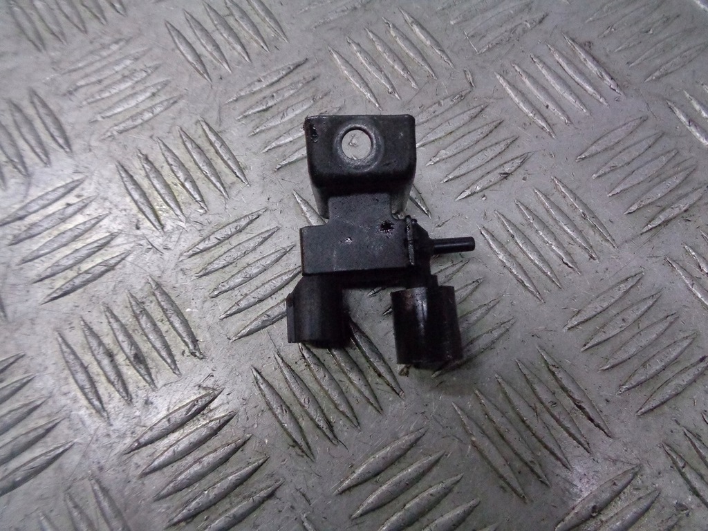 фото №1, Клапан вакууму toyota corolla verso 2.0 d4d