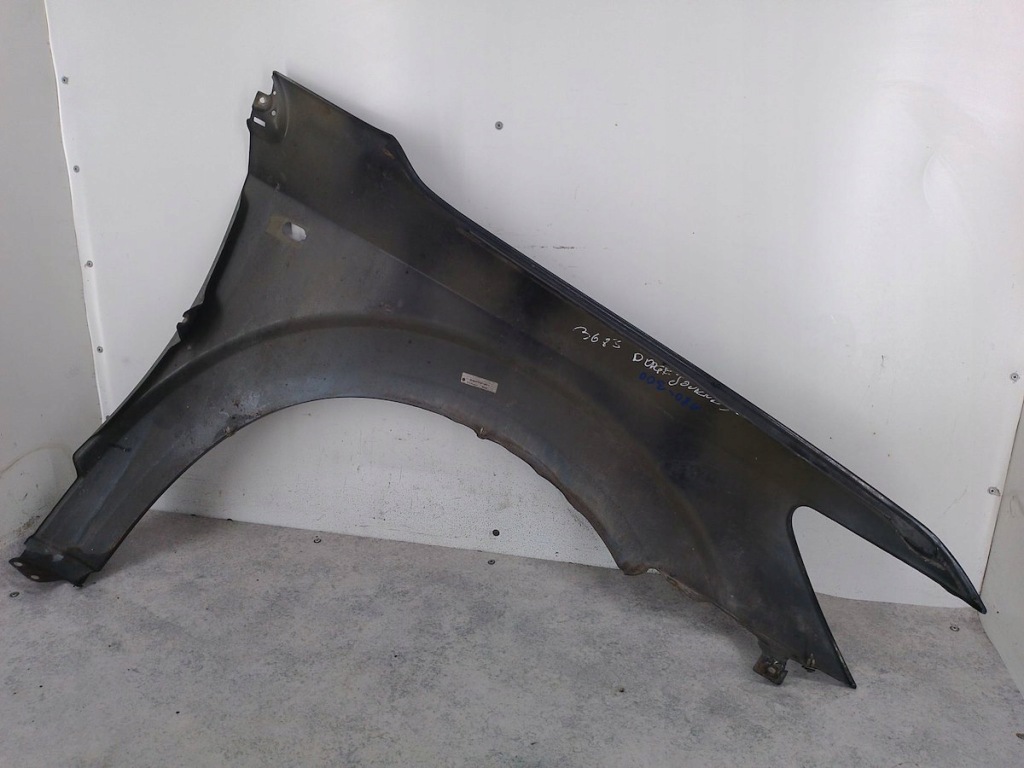 Купити Крило ліве перед dodge journey pxr