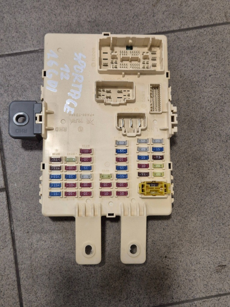 фото №1, Kia sportage iii коробка запобіжників 91950-3w040