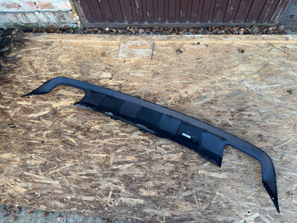 Накладка бампера задний  a2518853725 mercedes r klasa amg в Украине