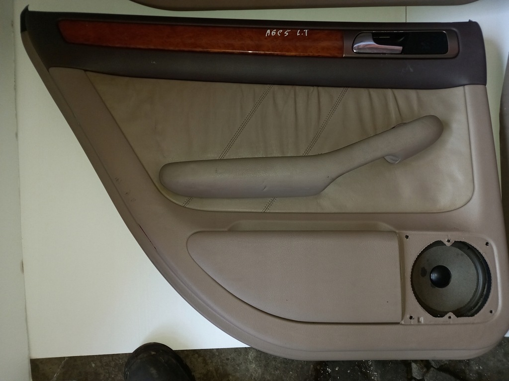 фото №9, Audi a6 c5 комплект обшивка дверей дверь обшивки обшивка обивка