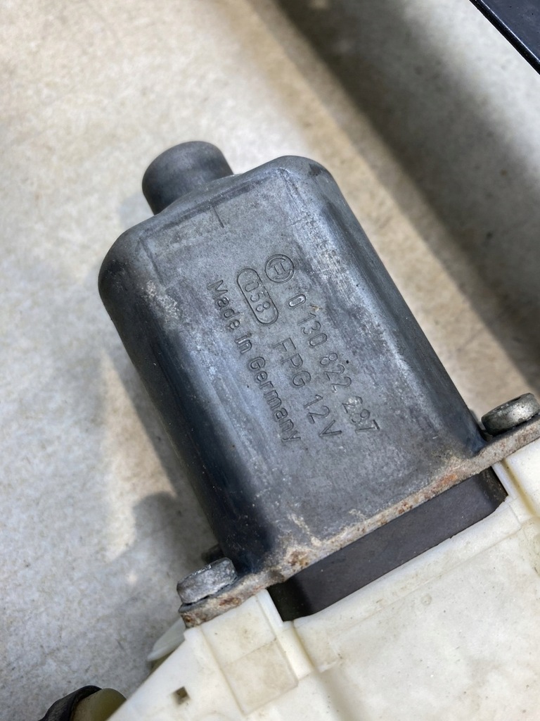 фото №10, Підйомник скло лівий перед mondeo mk4 7s71a23201bl