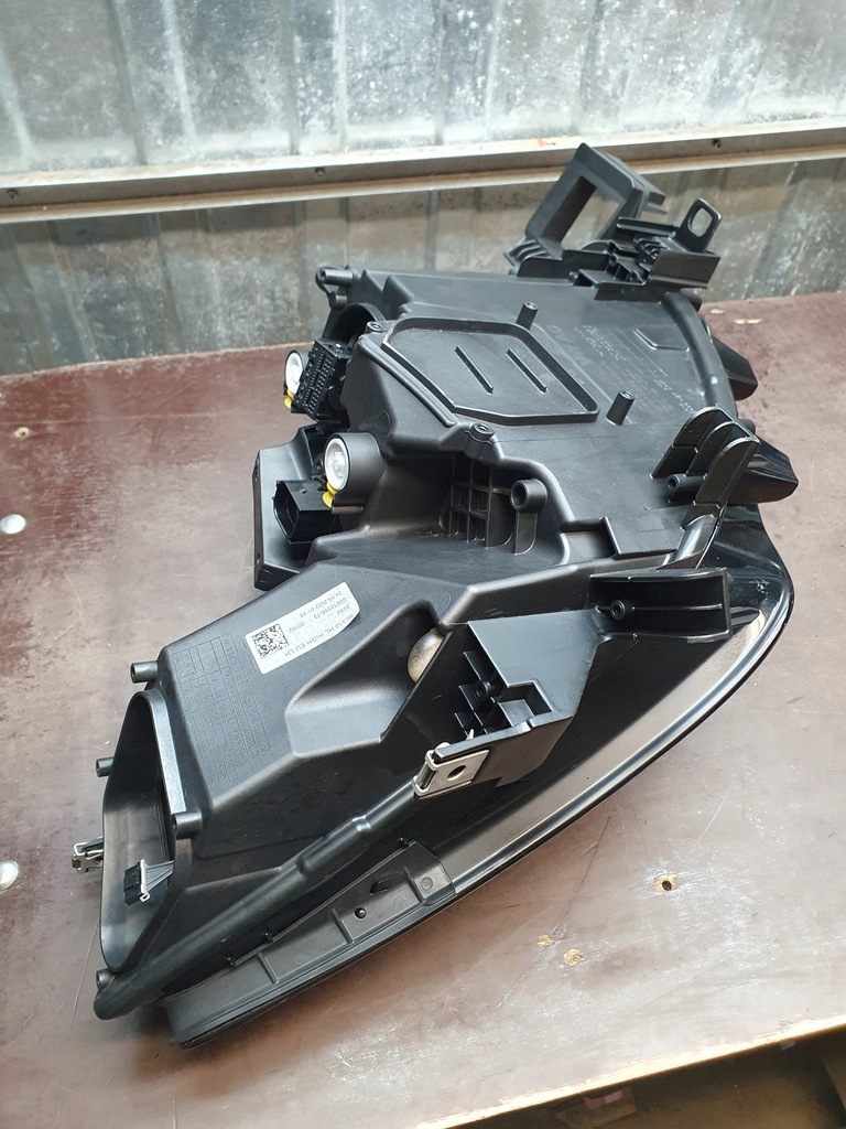 фото №14, Лампа перед левая full led cupra born 2021-