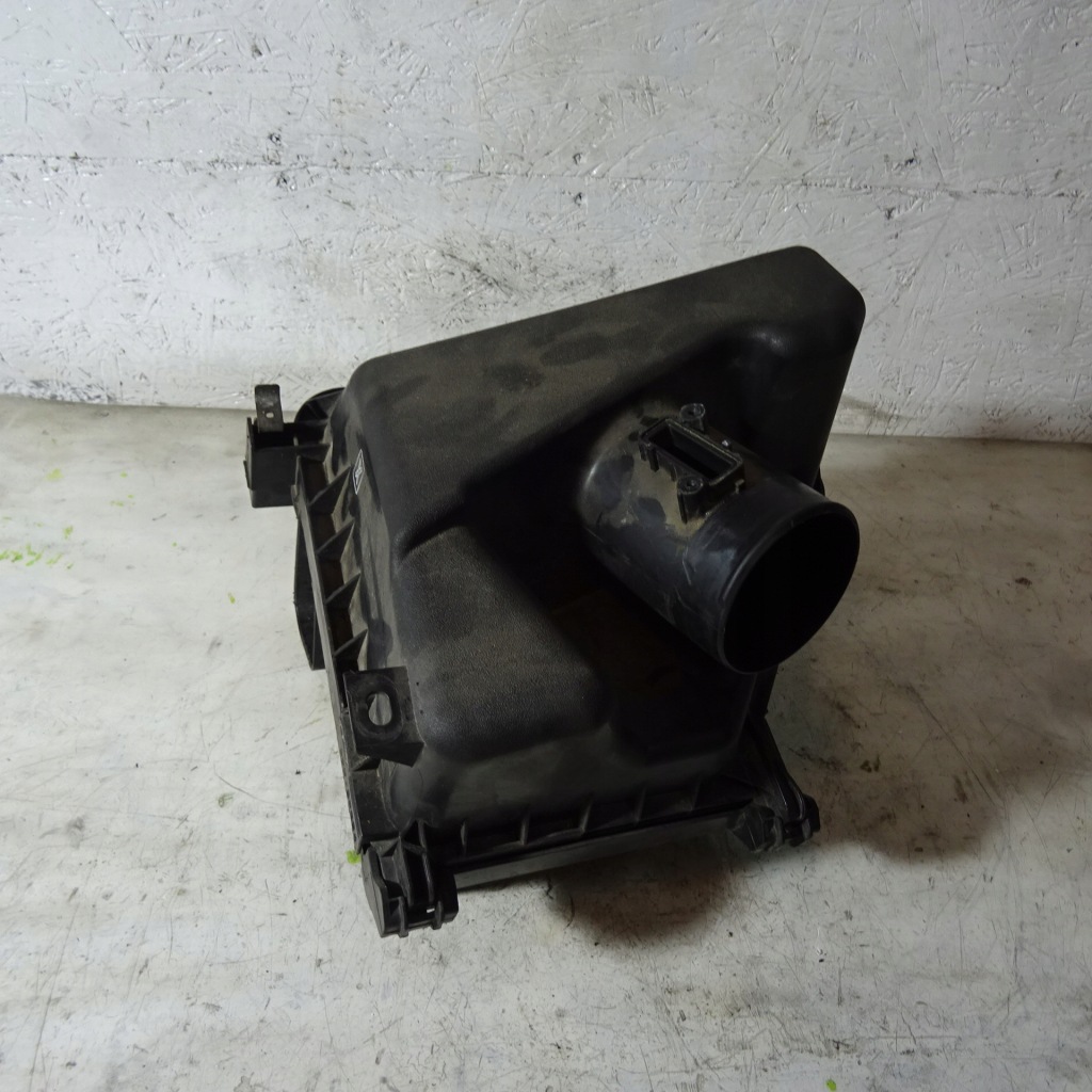 фото №1, Toyota avensis t27 2.0d корпус фильтра воздуха