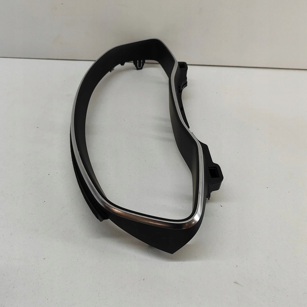 фото №5, Audi rs6 c8 2022 element панели приборной панели