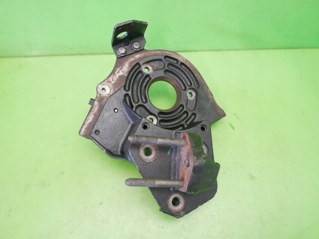 фото №8, Кронштейн насоса уприскування mitsubishi space star i 1.9