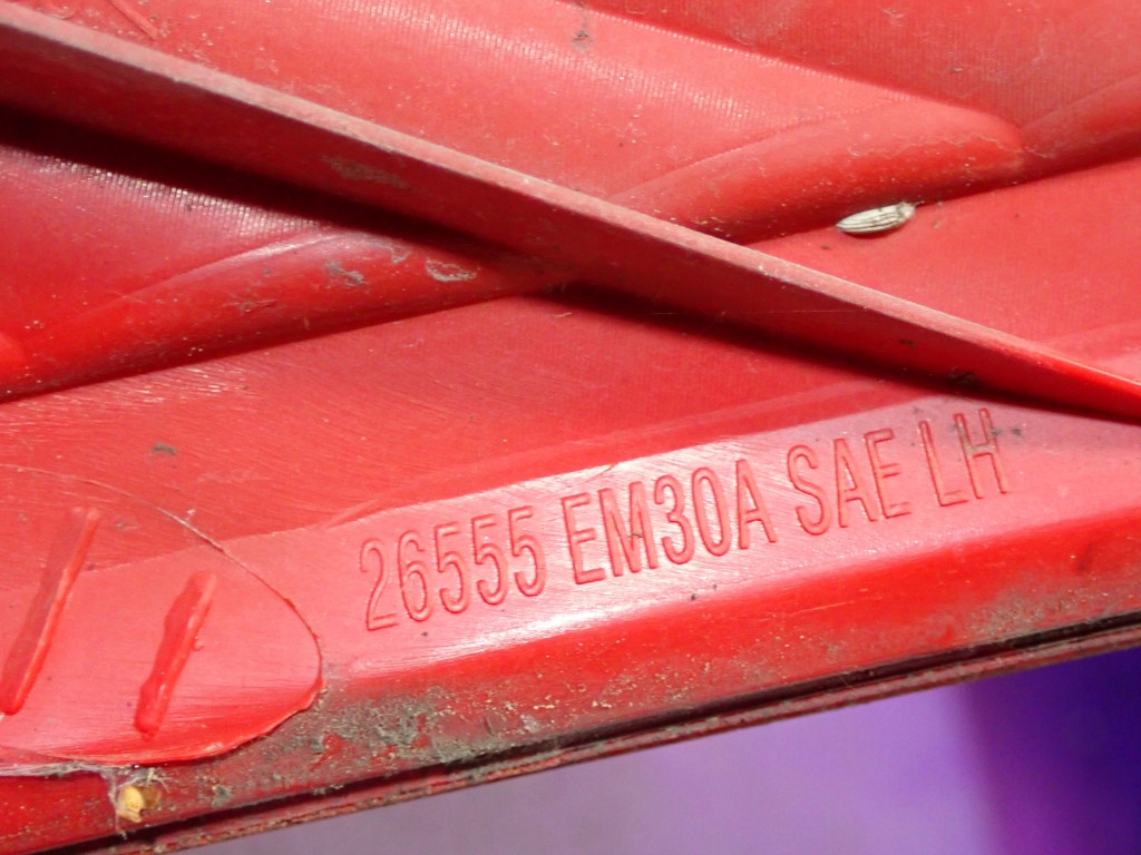 фото №11, Nissan tiida i hb 5d 06-09 лампа задняя левая 26555em01a