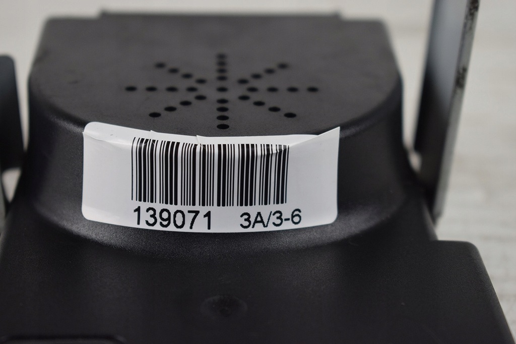 фото №6, Усилитель антенный audi a3 8p 8p4035225d