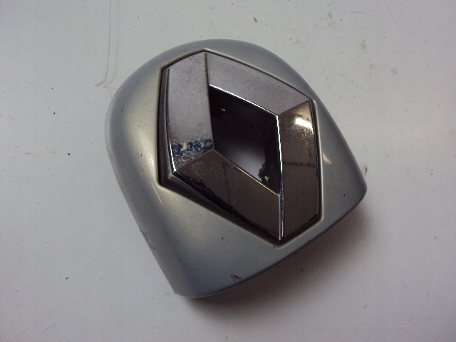 фото №2, Эмблема значок крышки renault clio ii lift