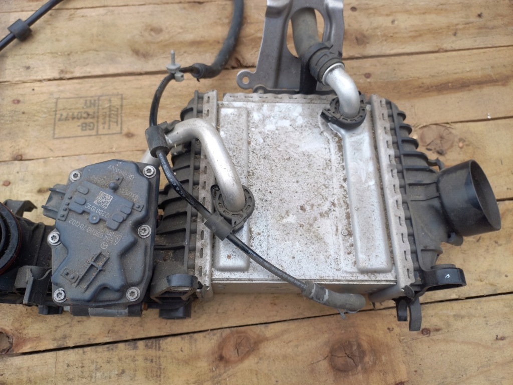 фото №3, Mercedes w213 радиатор интеркулер a6540104902