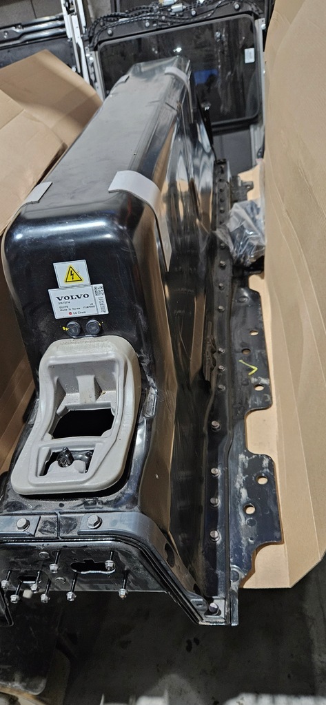 фото №8, Volvo t6 t8 recharge plug in hybrid акумулятор корпус 31673714