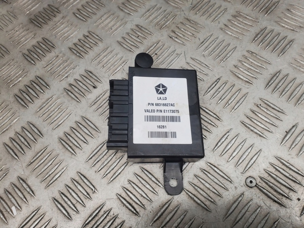 Купить Модуль pdc dodge challenger купе 68316627ac 3.6l бензиновый 2018