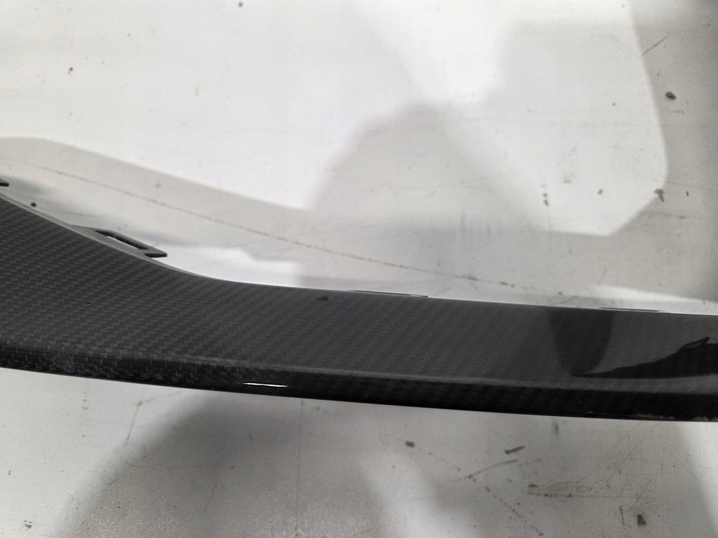 фото №7, Накладка молдинг бампера лівий карбон audi rsq8