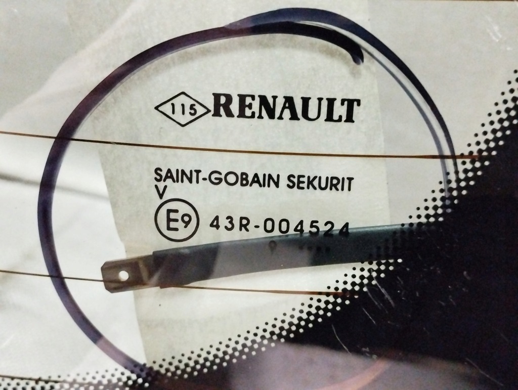 фото №2, Стекло задняя renault kadjar 2015- тонированная оригинал