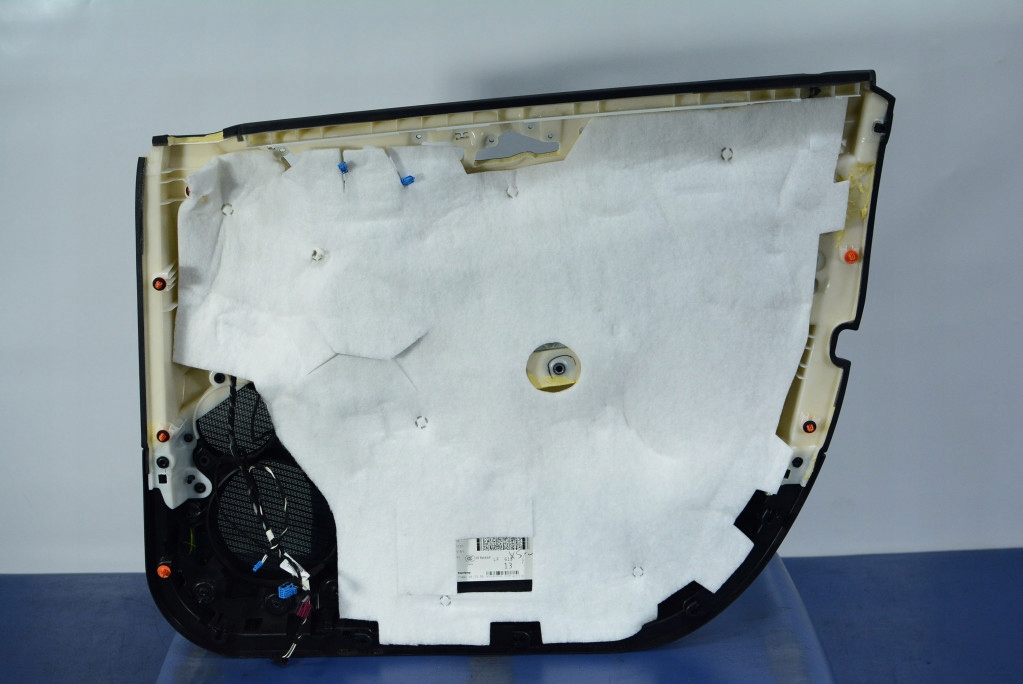 фото №3, Mercedes gle w166 оббивка двері лівий перед