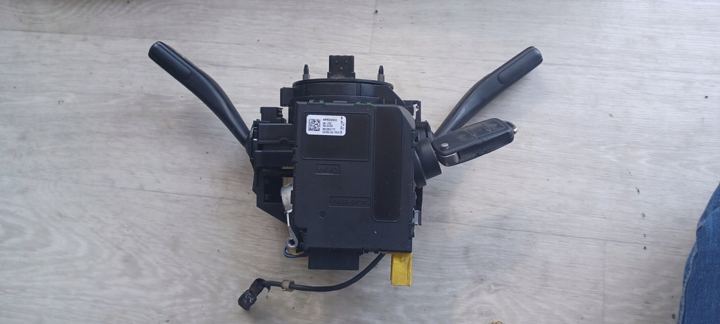 фото №1, Переключатель комбинированный vw golf v plus 1k0953503gl