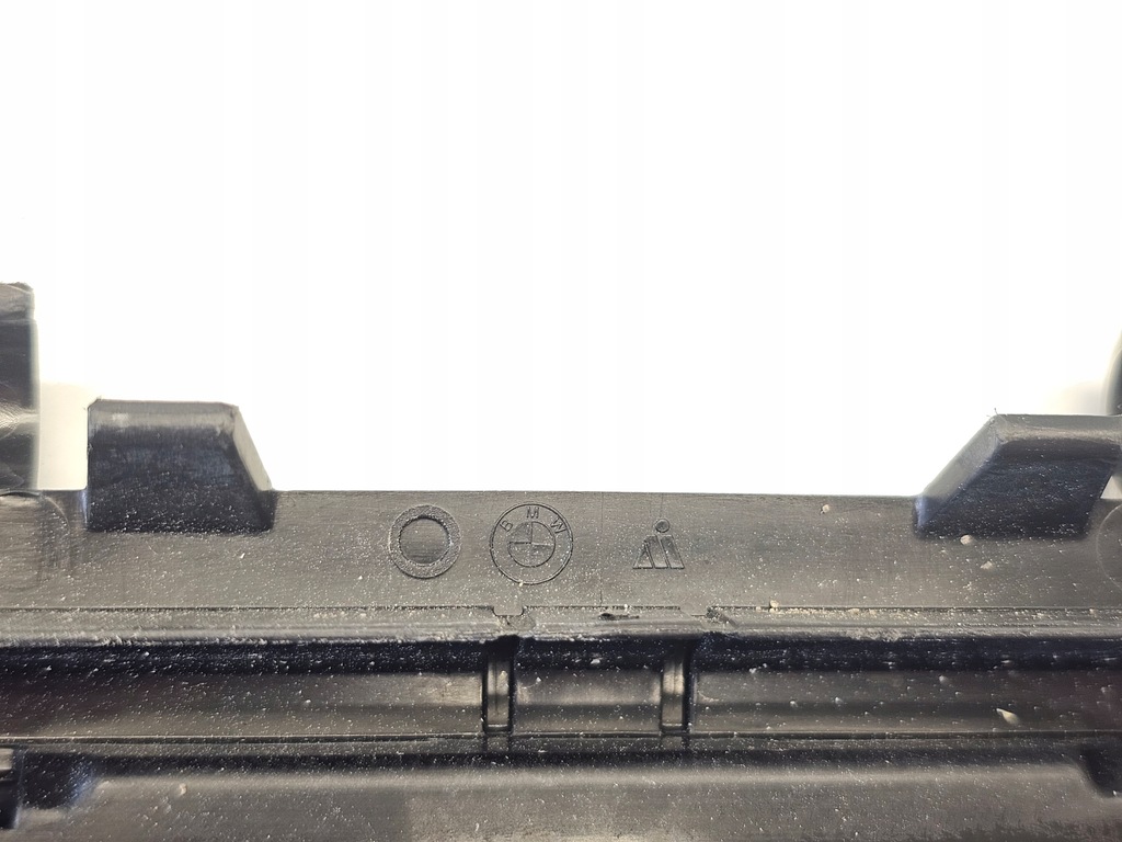 фото №11, Решётка средняя бампера bmw x1 f48 lift lci 19-21